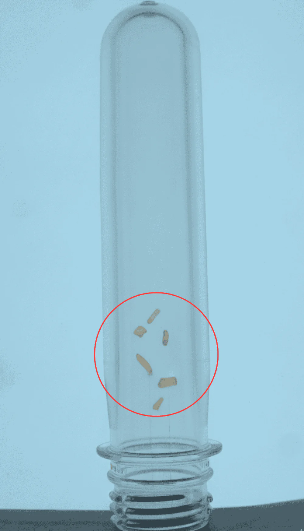 foreigner particles on pet preform